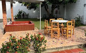 Casa Privada con Jacuzzi Ubicación Central Anapoima